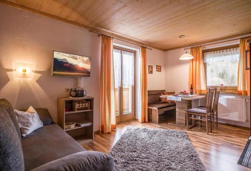 فندق Appartements Enzian