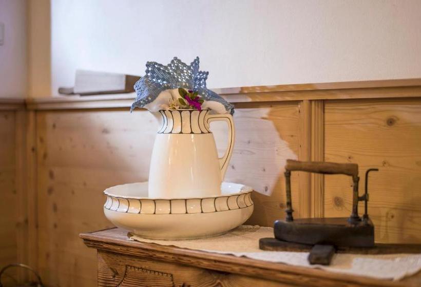 בית מלון כפרי Appartements Enzian