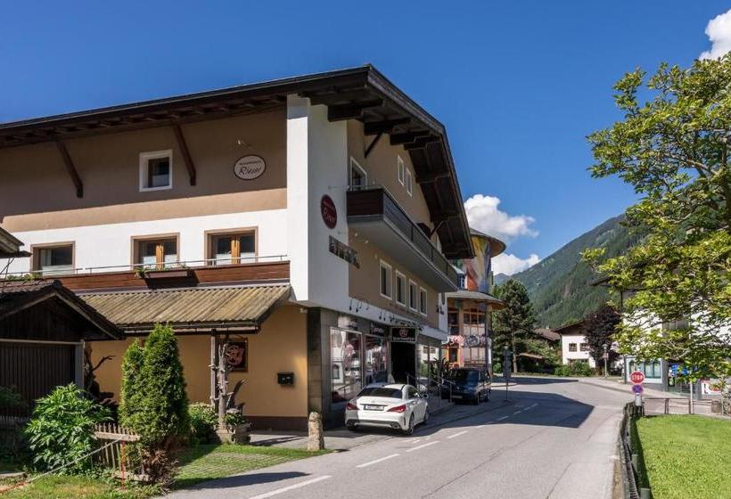 فندق Appartements Rieser In Mayrhofen