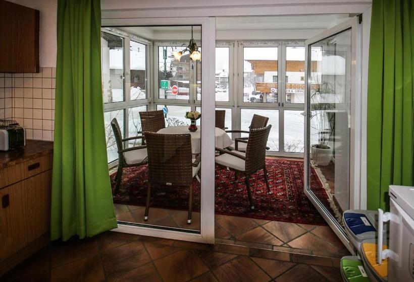 בית מלון כפרי Appartements Sam