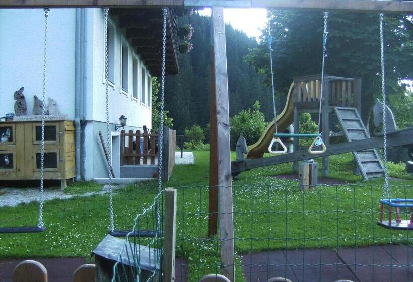 فندق Biobauernhof Windbachgut