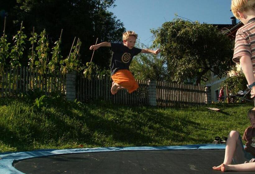 ホテル Bioferienhof Brückler