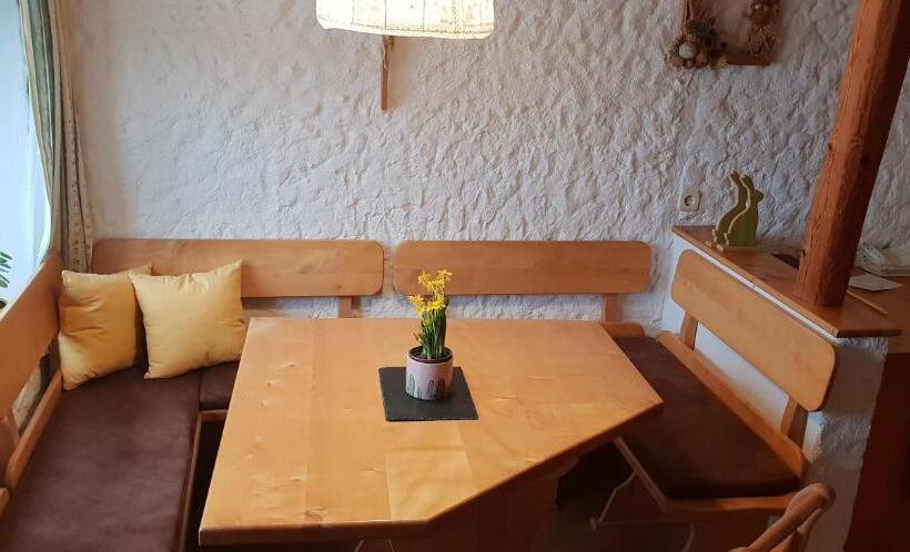 ホテル Bioferienhof Brückler