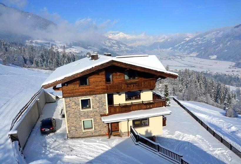 בית מלון כפרי Chalets & Apartments Wachterhof