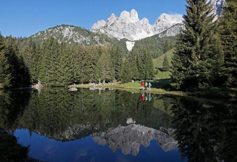 فندق Dachstein