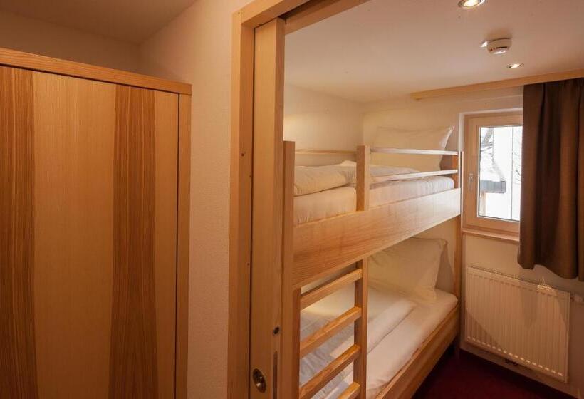 فندق Dorfgasthof Adler