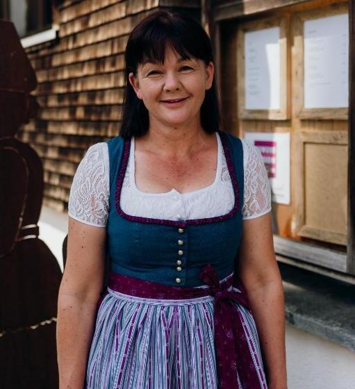 فندق Dorfgasthof Adler