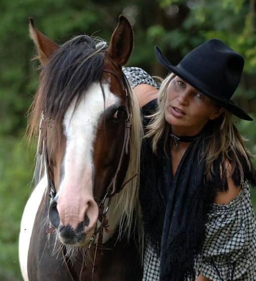 ホテル Espi Stables Ferienhof Esterhammer