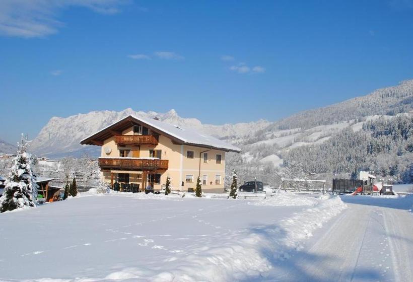 فندق Familien-bauernhof Neumoar