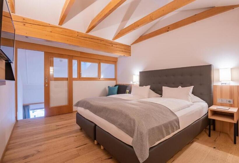 فندق Familien  Sportresort Brennseehof