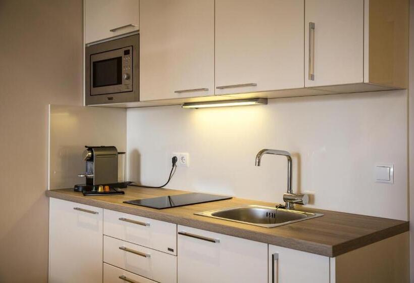 هتل Feel Good Resort Wörthersee