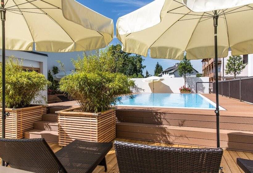 هتل Feel Good Resort Wörthersee