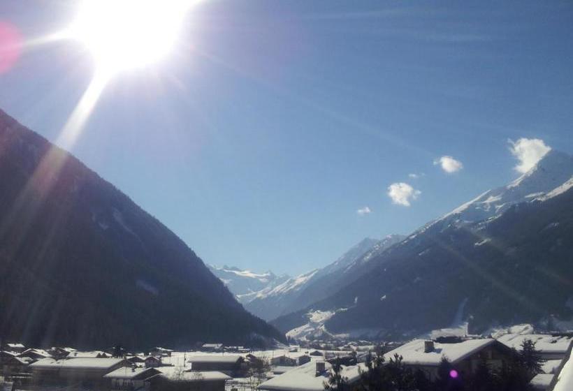 호텔 Ferienhaus Artho - Ortszentrum