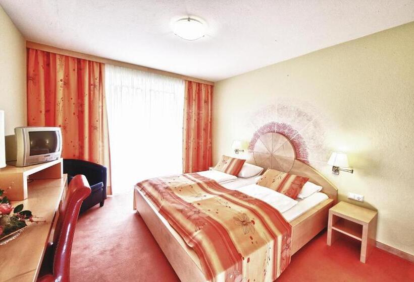 ホテル Gasthof Gutmann