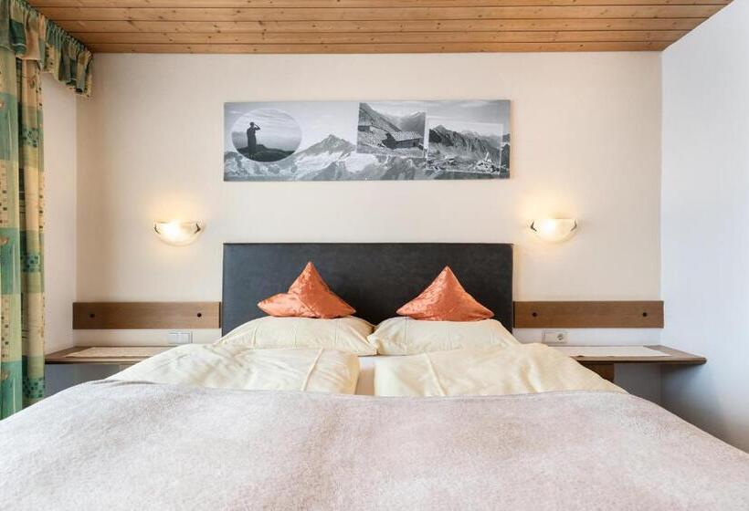 ホテル Gasthof Pension Berghof