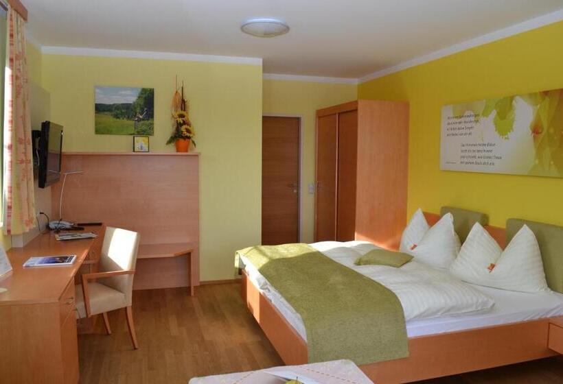 בית מלון כפרי Gasthof Pension Nordwald