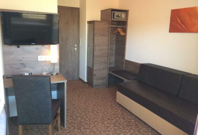 ホテル Gasthof Süss