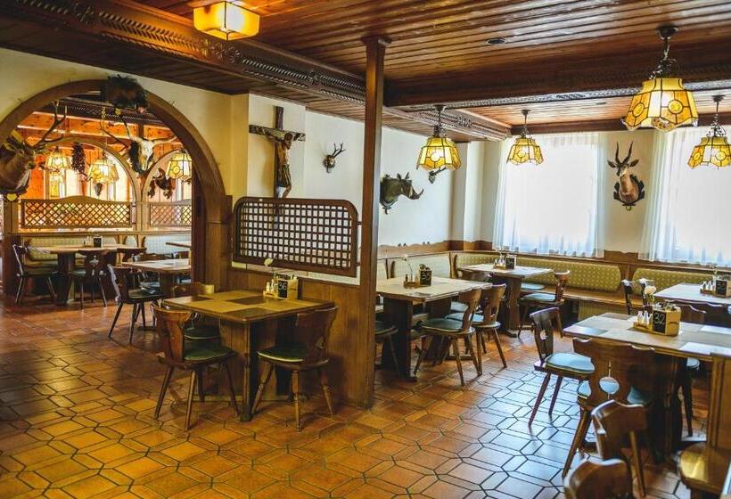 هتل Gasthof Zum Jägerwirt