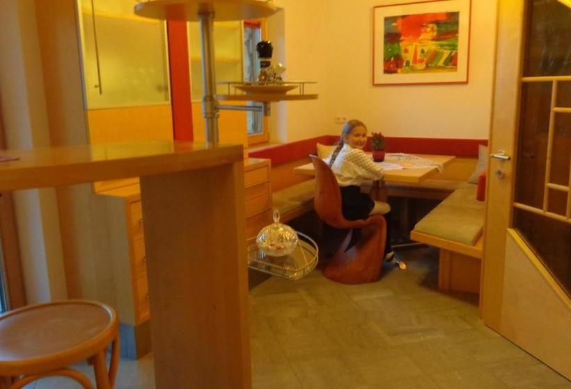 בית מלון כפרי Gästehaus Patricia