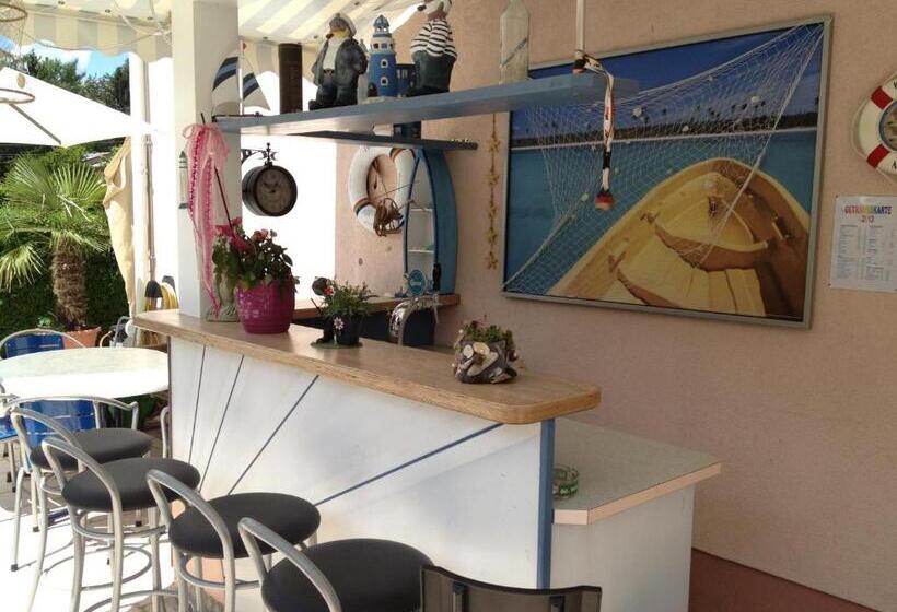 호텔 Happy Lake By Thomas Strugger