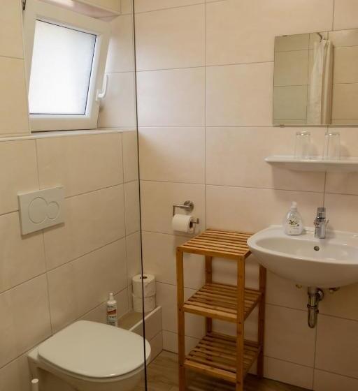 فندق Haus Alpenrose