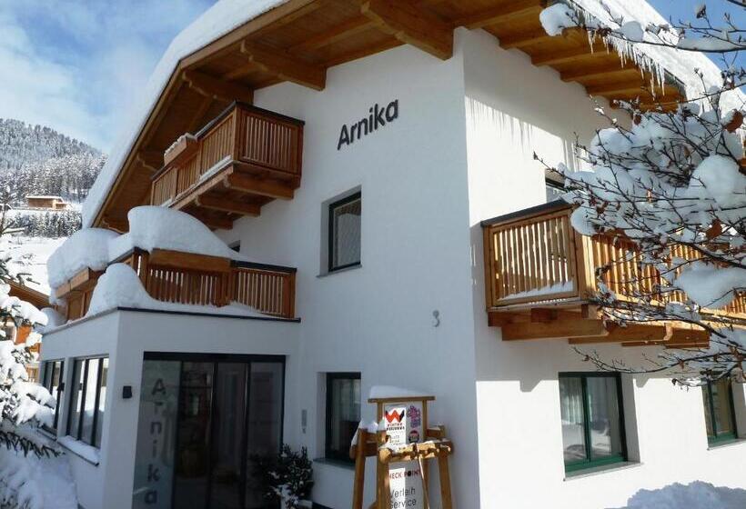 هتل Haus Arnika