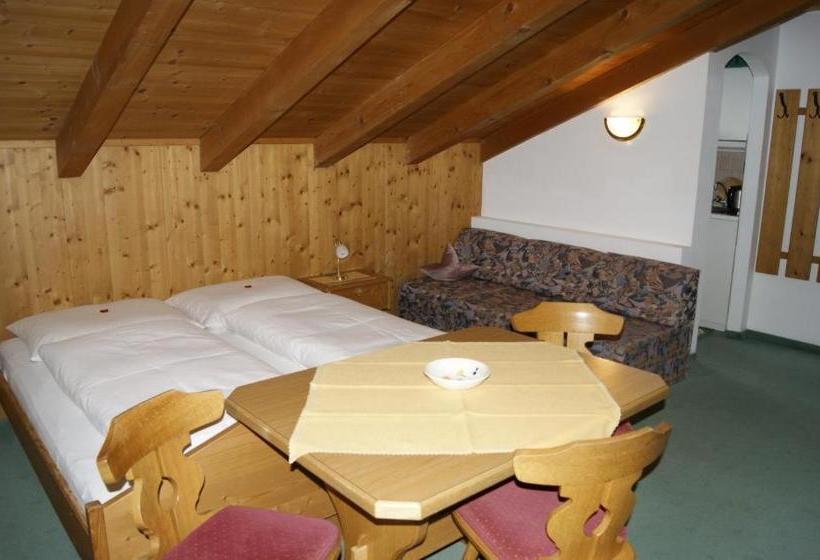 هتل Haus Bergheimat Pension