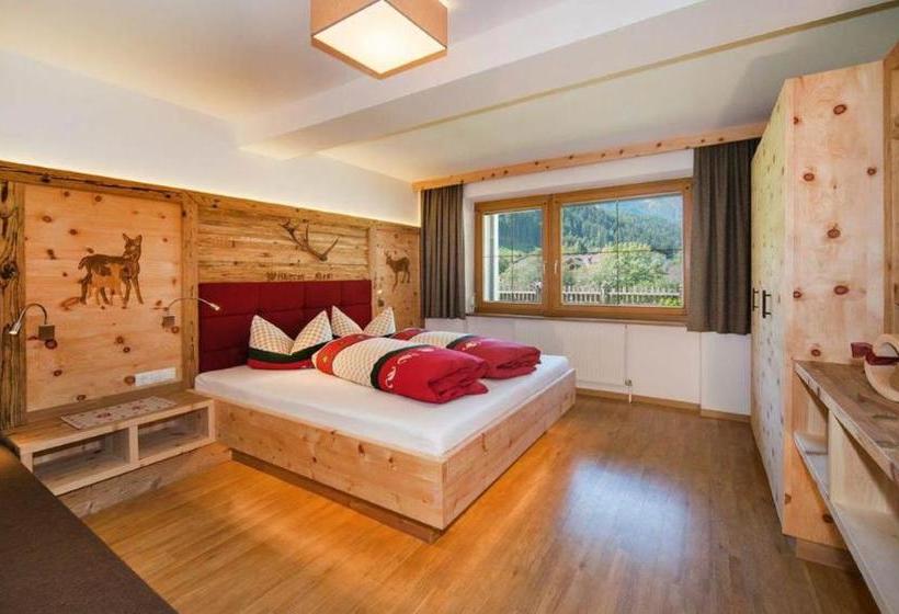 هتل Haus Fernblick