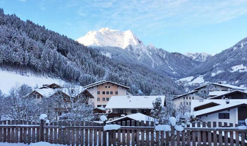 هتل Haus Fernblick