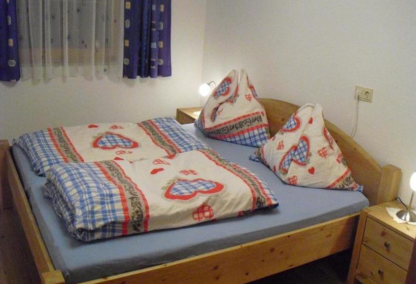 בית מלון כפרי Haus Gruenbacher