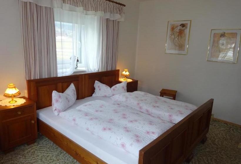 هتل Haus Grunwald