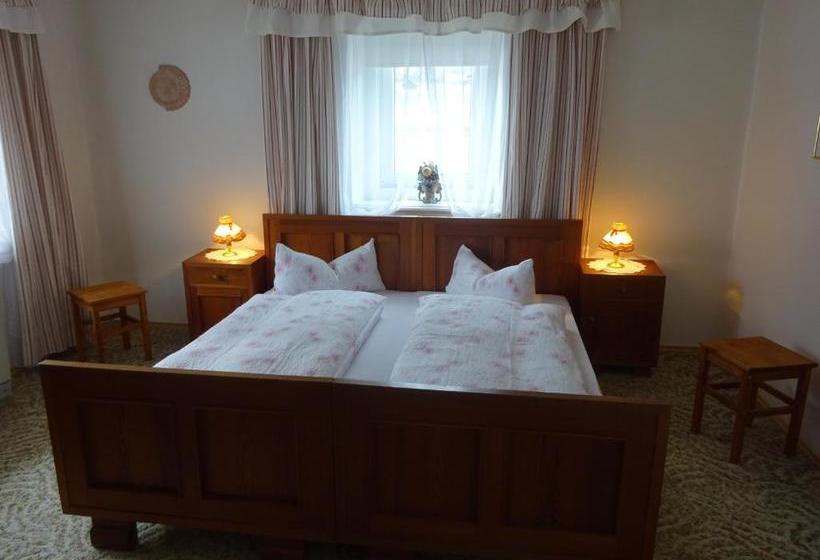 هتل Haus Grunwald