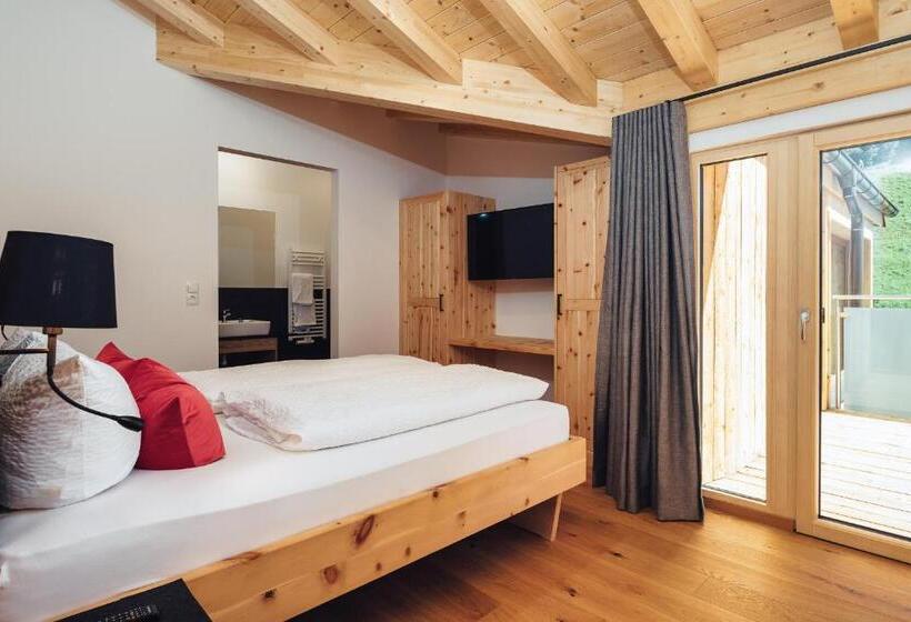 هتل Haus Piz Lad