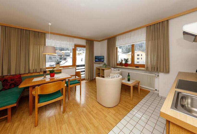 فندق Haus Theresia