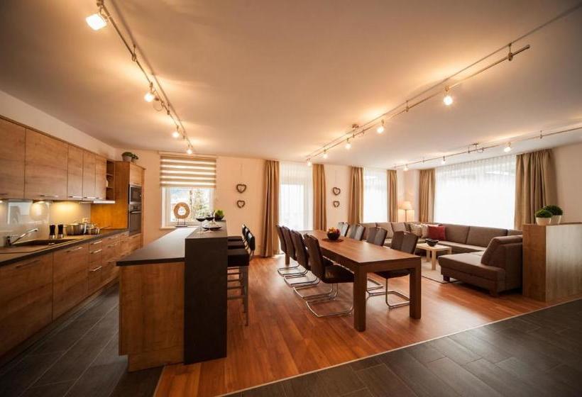 ホテル Hechenbergerhof