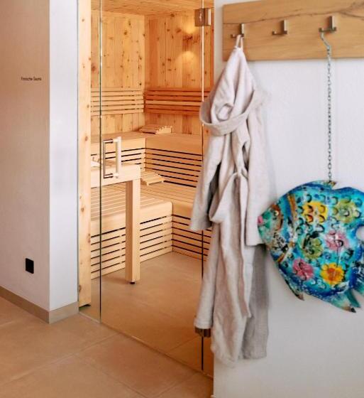 فندق Home Suite Home