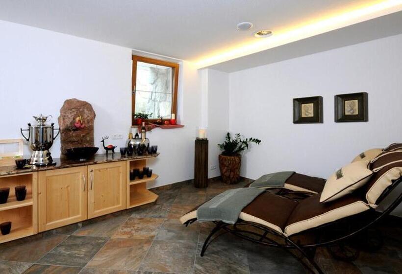 هتل Jagdhof Ligedl