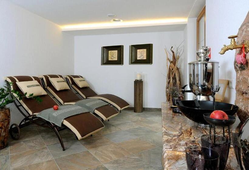 هتل Jagdhof Ligedl