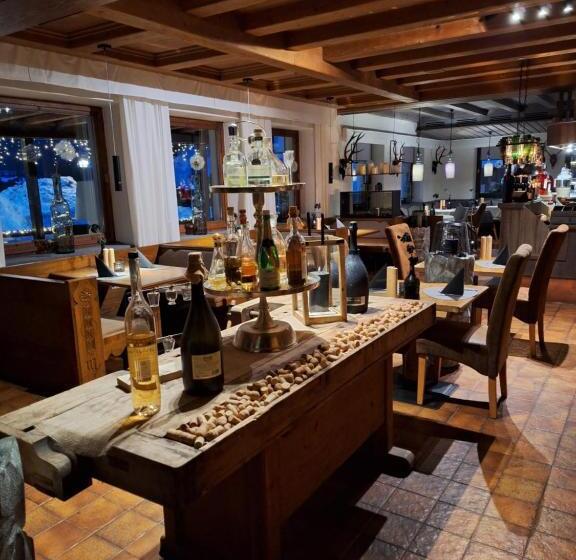 ホテル Post Garni