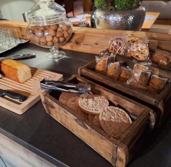 ホテル Post Garni