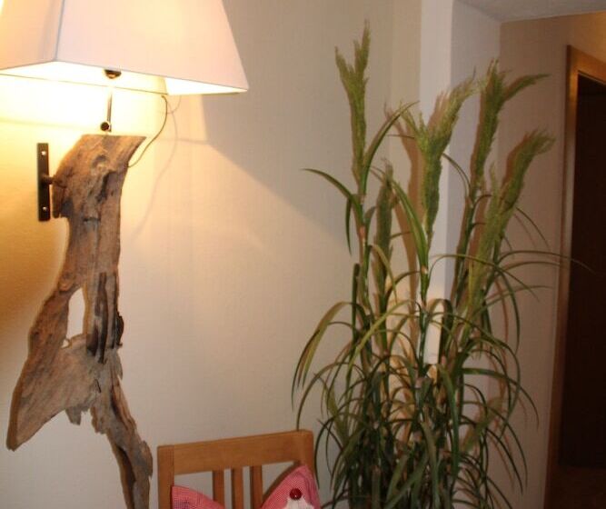 فندق Landhaus Zeller