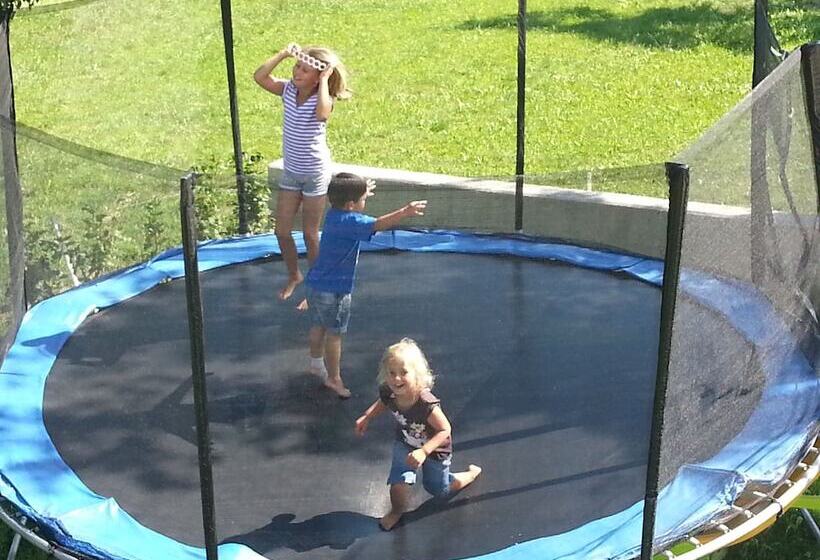 בית מלון כפרי Landhaus Zeller