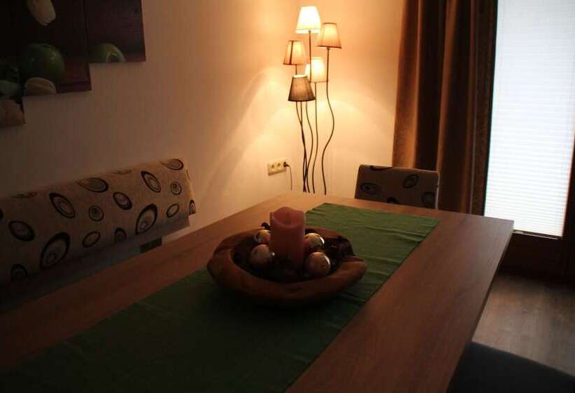 فندق Landhaus Zeller