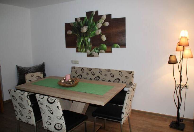 בית מלון כפרי Landhaus Zeller