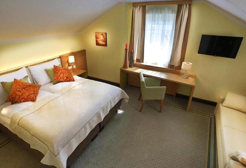 בית מלון כפרי Leobersdorfer Hof