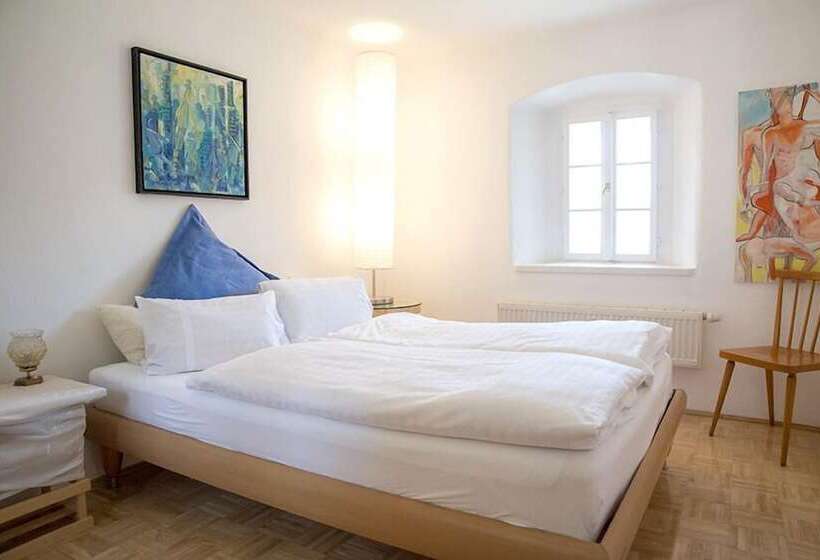 Отель Malerwinkl Restaurant + Kunst