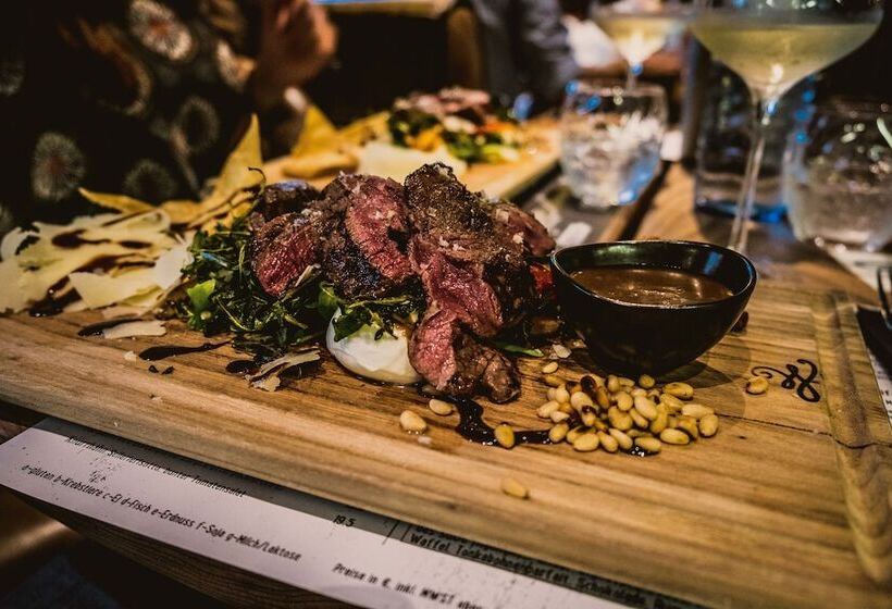 ホテル Mama Thresl