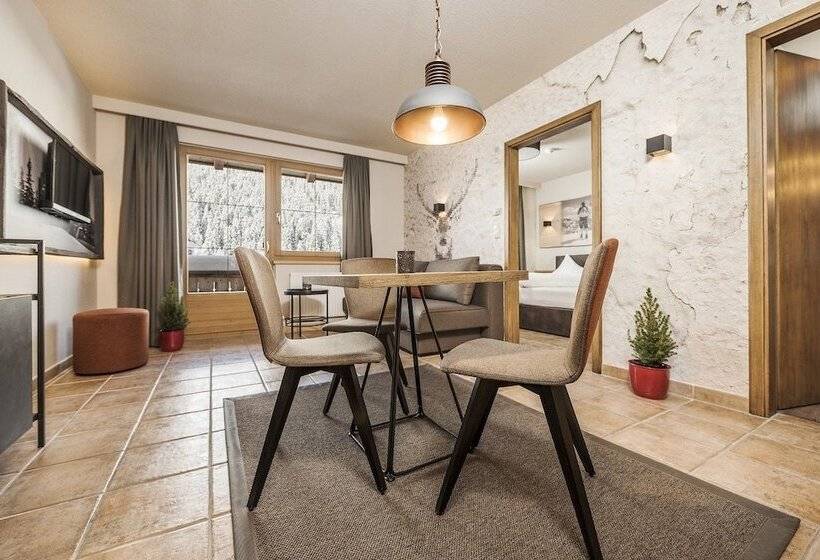 בית מלון כפרי Montana Apartments