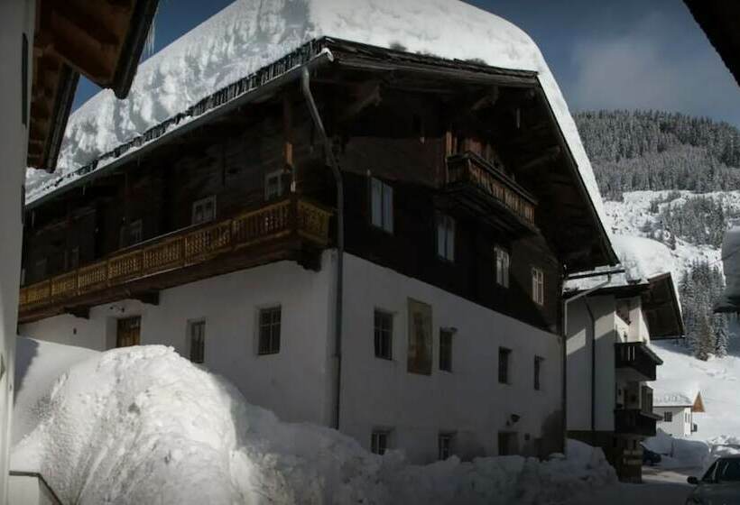 فندق Naflerhof