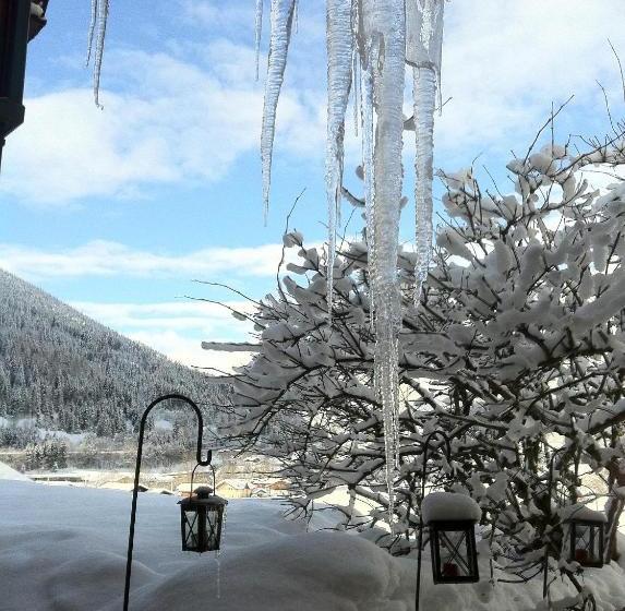 فندق Appartement Ferienhof Ortnergut